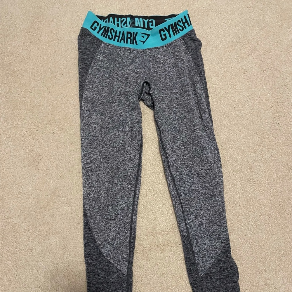 Gym shark Leggings